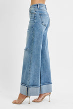 Load image into Gallery viewer, MID-RISE (tummy control) wide leg+cuff jeans