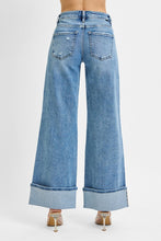 Load image into Gallery viewer, MID-RISE (tummy control) wide leg+cuff jeans