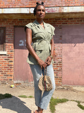 Load image into Gallery viewer, Sleeveless V-neck lapel utility vest jacket/top