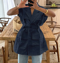 Load image into Gallery viewer, Sleeveless V-neck lapel utility vest jacket/top