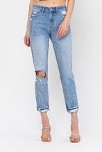 Load image into Gallery viewer, Boyfriend crop raw hem mid-rise jean