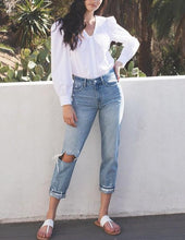 Load image into Gallery viewer, Boyfriend crop raw hem mid-rise jean