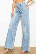 Load image into Gallery viewer, CRISS-CROSS high waisted wide leg raw hem jeans