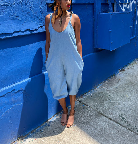 V-NECK spaghetti strap gathered hem pant leg jumpsuit